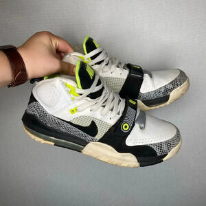 Nike | High Tops Sneaker Green White 13 Black